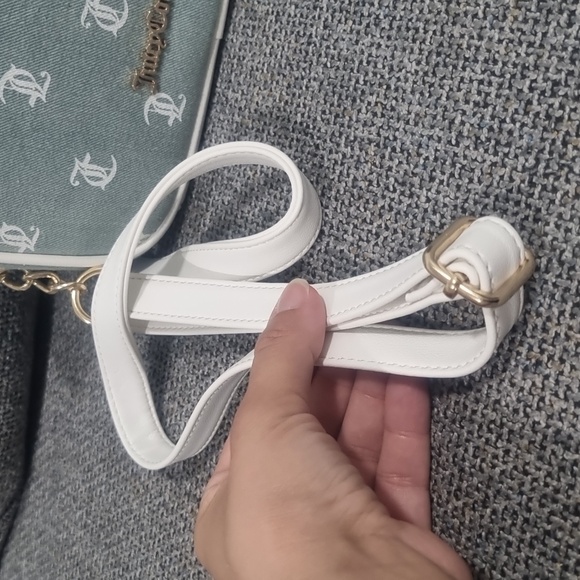 JUICY COUTURE Bestseller Camera Crossbody in Denim/White - Picture 6 of 13